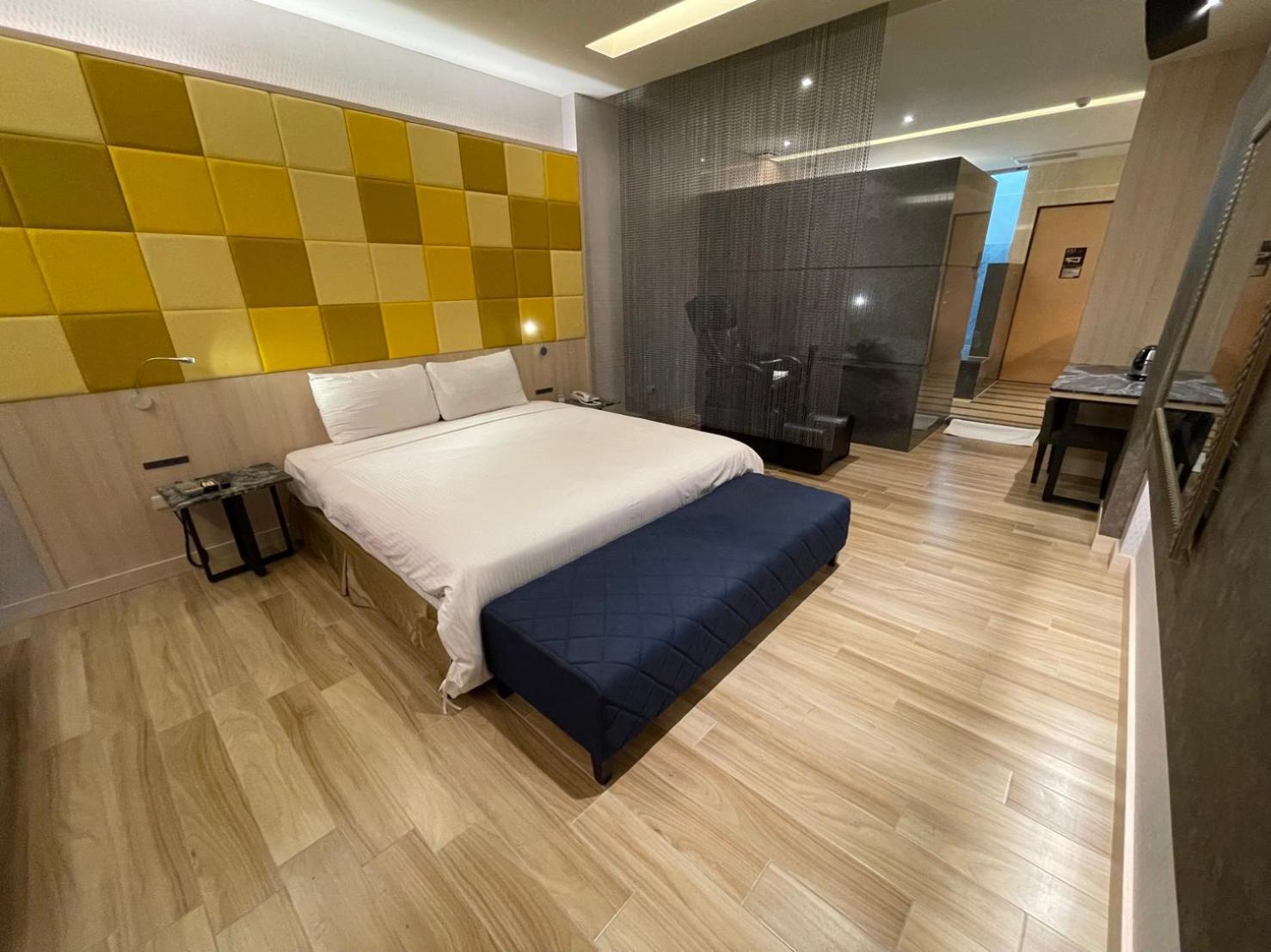G.Shock Motel Jiuru Dış mekan fotoğraf
