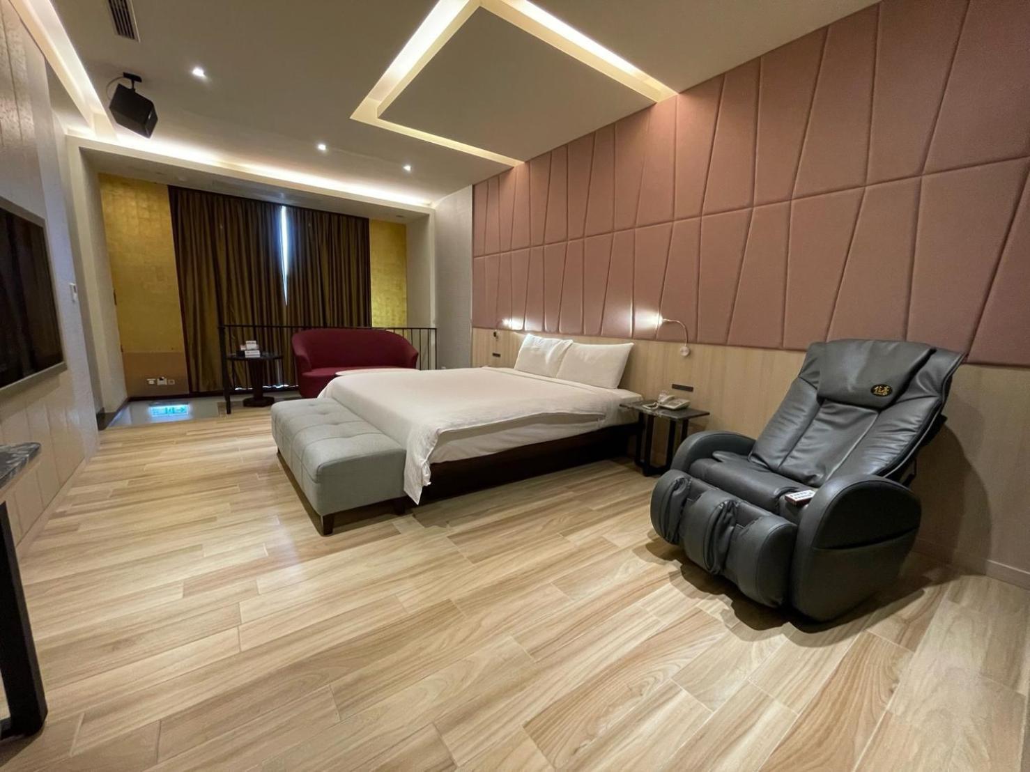 G.Shock Motel Jiuru Dış mekan fotoğraf